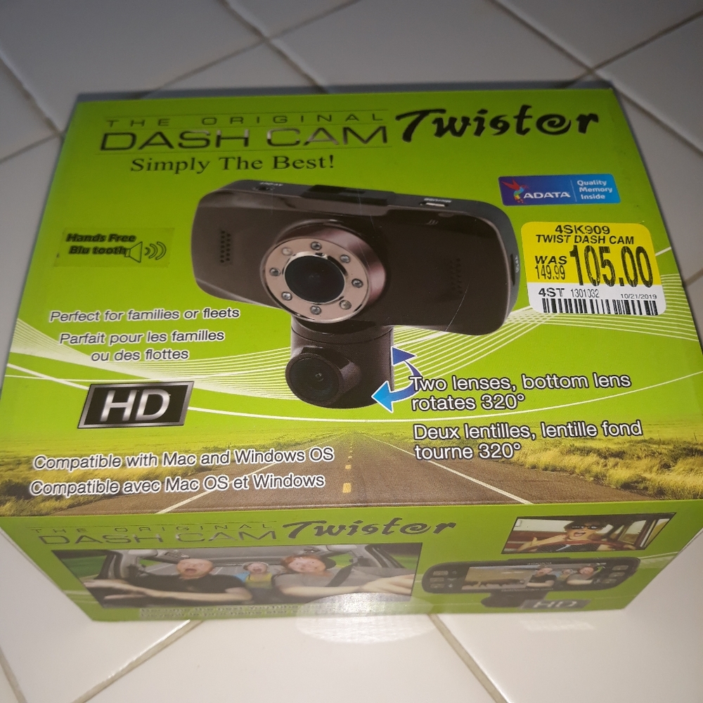 Car dash camera dash cam safety accessories influencer blogger road trip travel